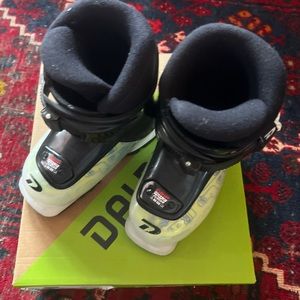 Toddler  Dalbello Ski Boots 16.5
